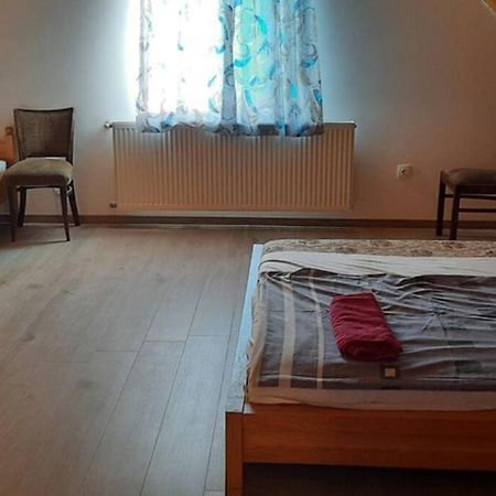 Andrea Nyaralohaz Villa Kovagoors Bagian luar foto
