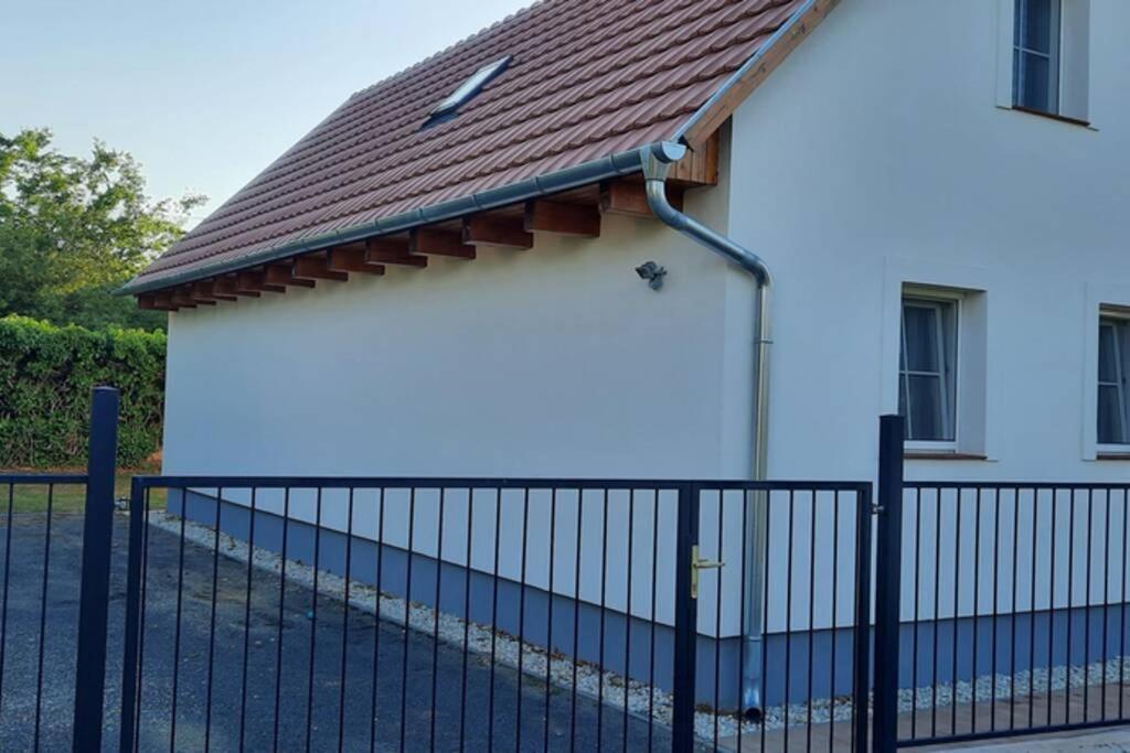 Andrea Nyaralohaz Villa Kovagoors Bagian luar foto