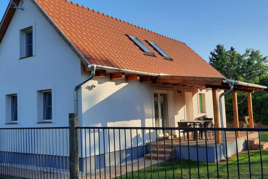 Andrea Nyaralohaz Villa Kovagoors Bagian luar foto